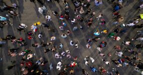 Doctrine sociale de l&rsquo;Église : Toute atteinte à la solidarité et à l’amitié civique provoque des dommages à l’environnement